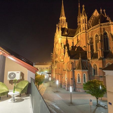 Apartmani I Sobe Pejacevic Осиек Екстериор снимка