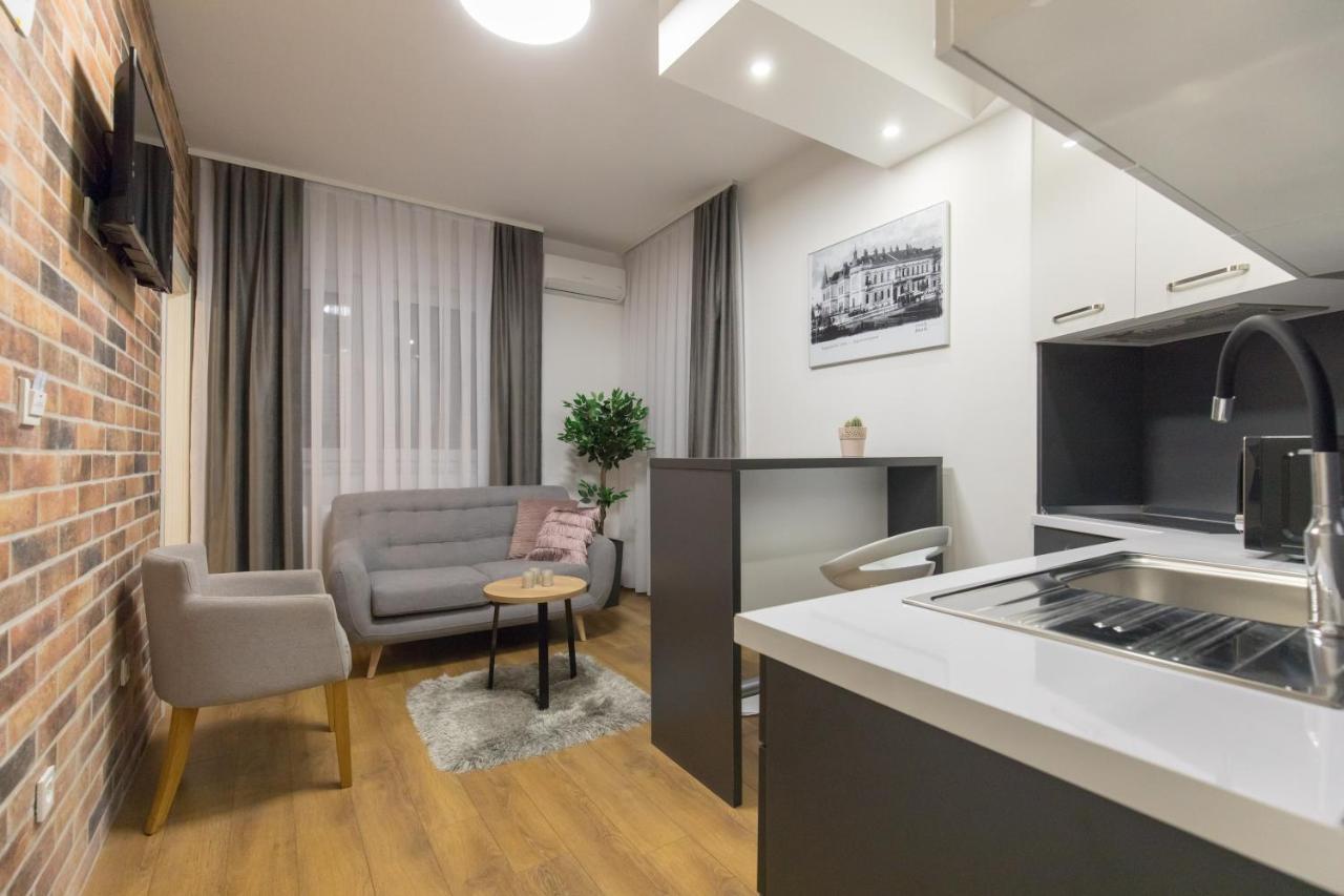Apartmani I Sobe Pejacevic Осиек Екстериор снимка
