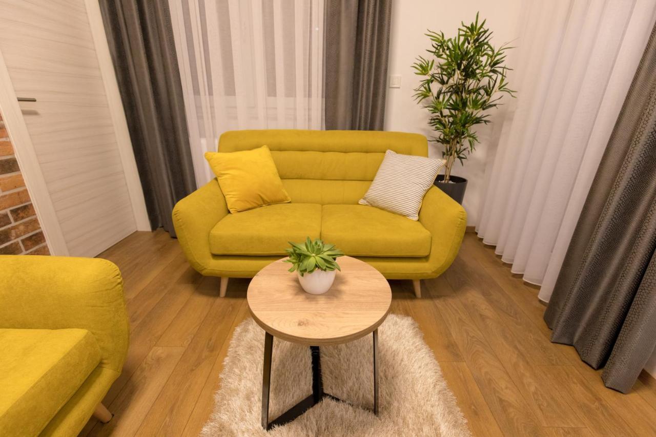 Apartmani I Sobe Pejacevic Осиек Екстериор снимка