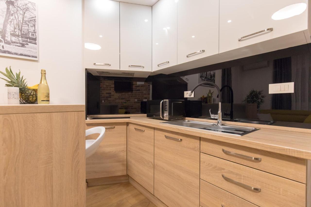 Apartmani I Sobe Pejacevic Осиек Екстериор снимка