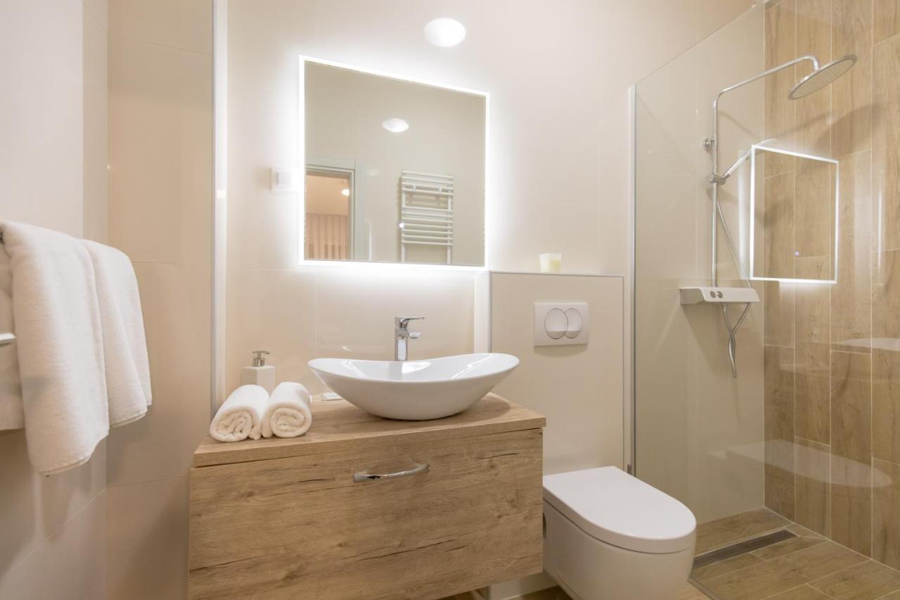 Apartmani I Sobe Pejacevic Осиек Екстериор снимка